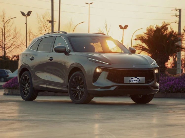 نمایی از خودروهای نمایشگاه آرتان موتور